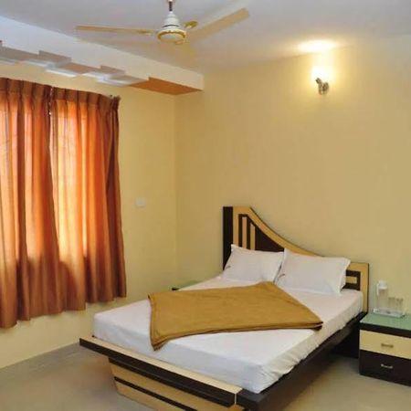 7 Hills Inn Tirupati Luaran gambar